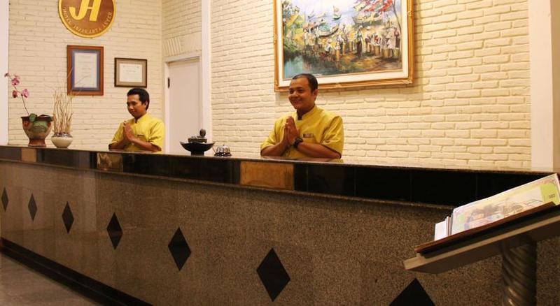 The Jayakarta Anyer Hotel Екстериор снимка