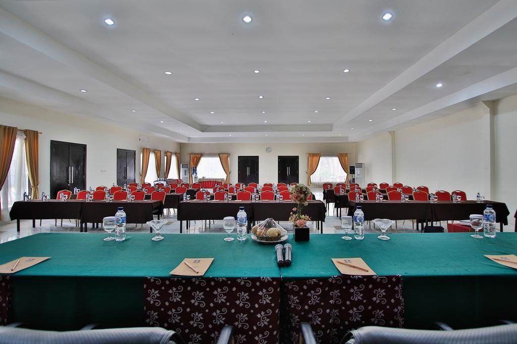 The Jayakarta Anyer Hotel Екстериор снимка