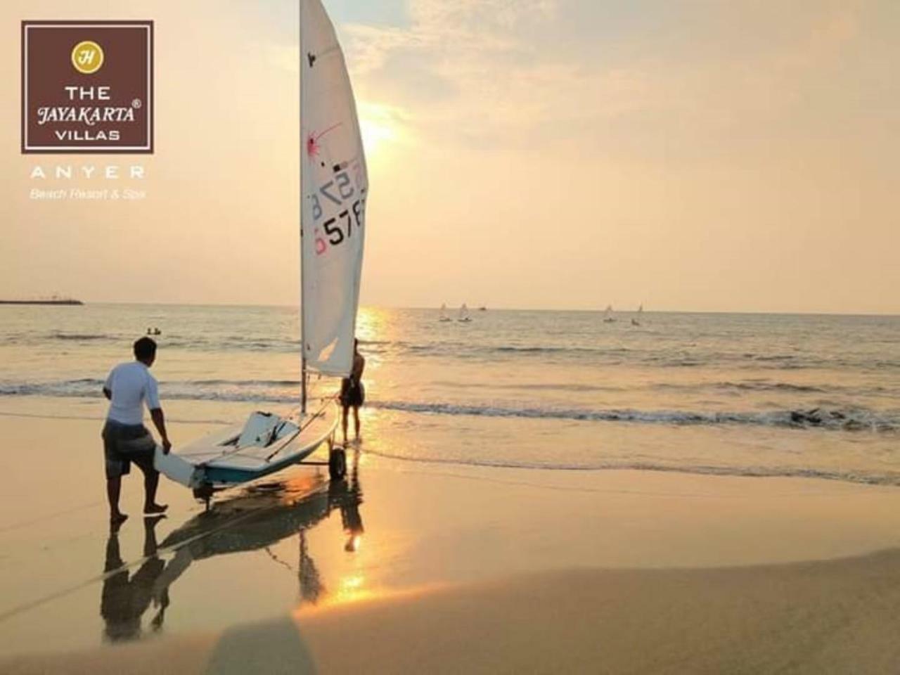 The Jayakarta Anyer Hotel Екстериор снимка